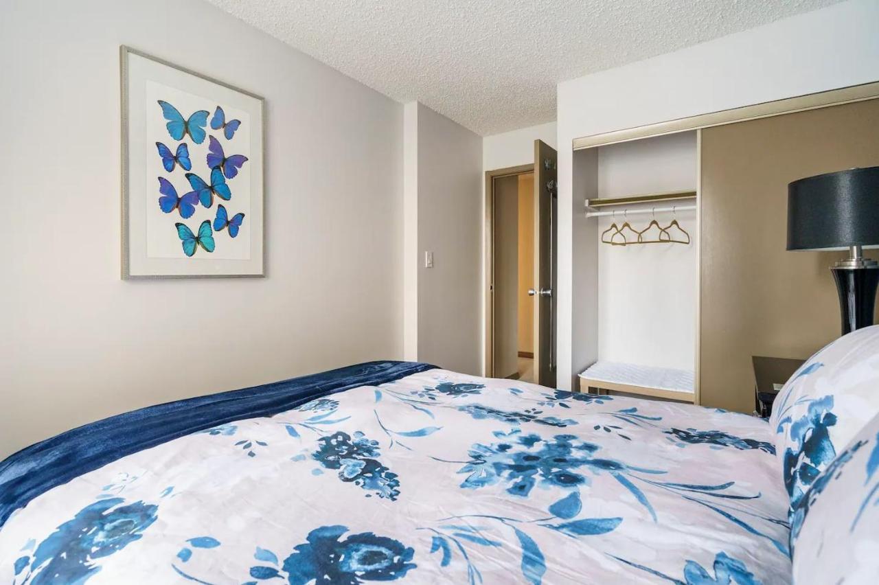Entire Condo Downtown, Walk To Bmo & Stampede, Parking, 1,5 Hrs To Banff YYC Exterior foto